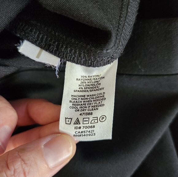 LOFT Classic Black A-Line Ruffle Skirt - Picture 3 of 4